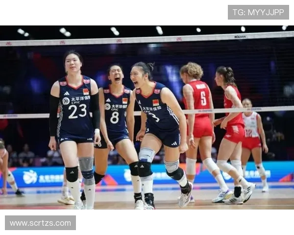 中国女排力克强敌逆袭四强 决赛前景引发全网关注 中国女排力克强敌逆袭四强 决赛前景引发全网关注