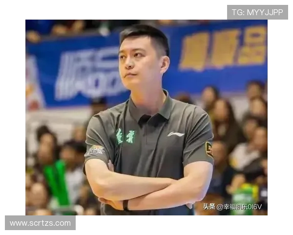 中国男篮逆袭战胜强敌挺进世界杯八强，杨鸣成关键人物