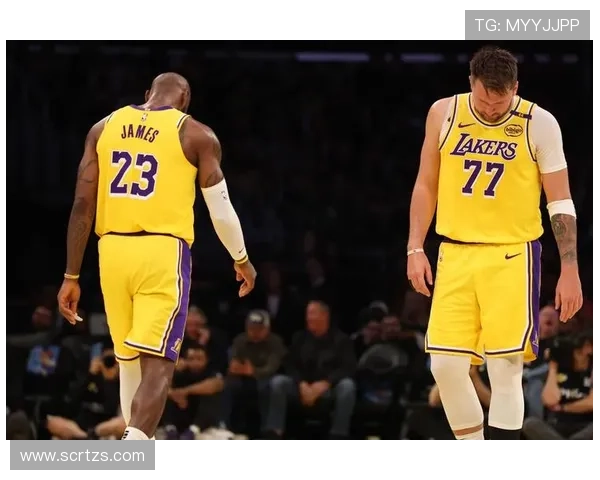 詹姆斯再创历史纪录 带领湖人力克勇士豪取三连胜